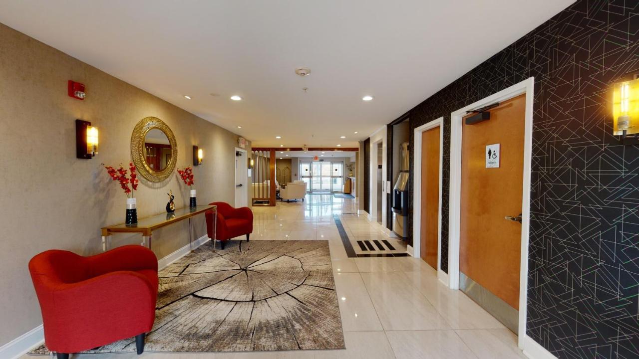 Ramada By Wyndham Strasburg - Shenandoah Valley מראה חיצוני תמונה