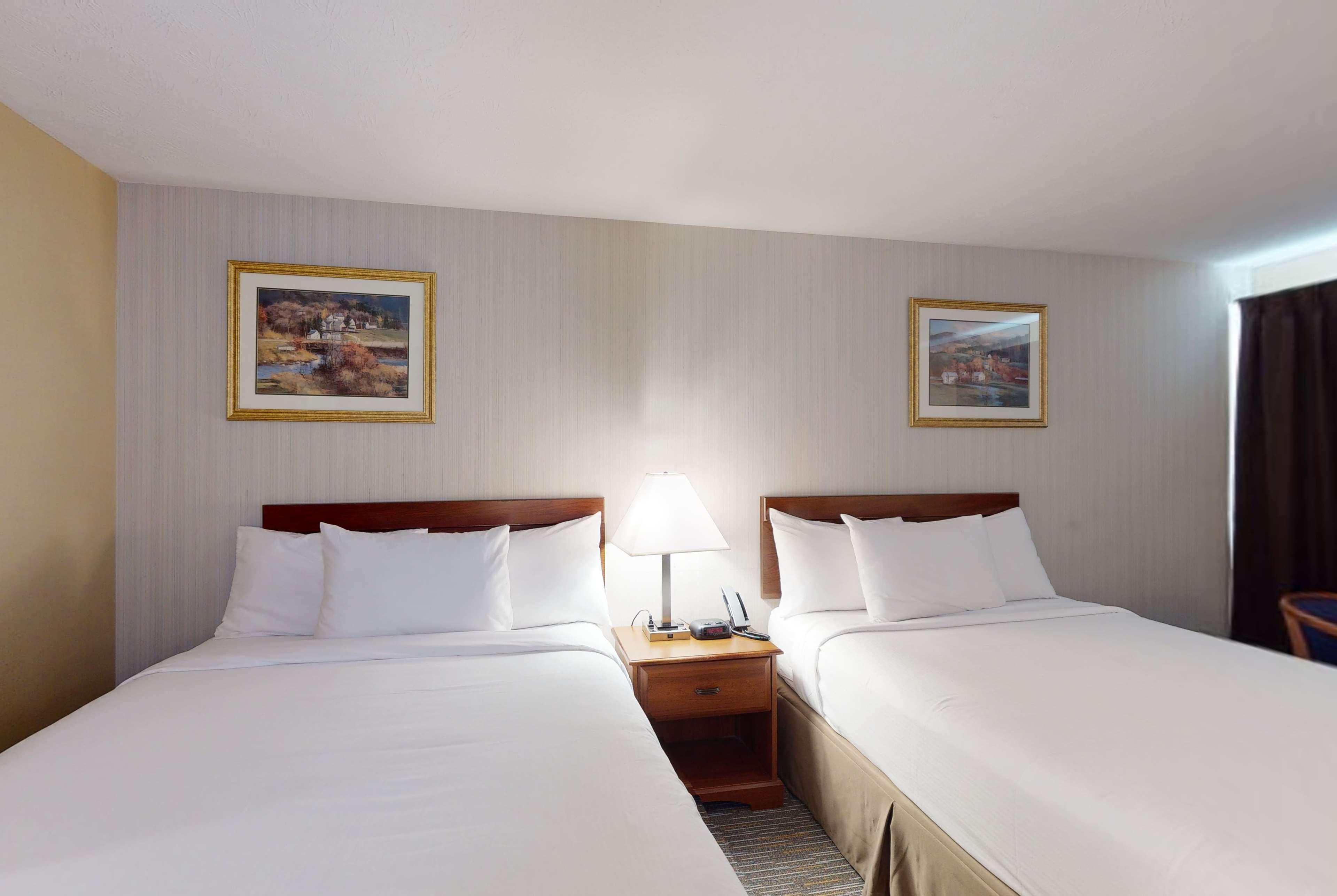 Ramada By Wyndham Strasburg - Shenandoah Valley מראה חיצוני תמונה
